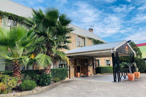 Campbelltown Colonial Motor Inn - Accommodation NSW 5