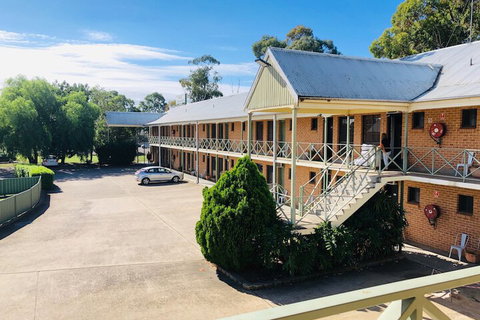 Campbelltown Colonial Motor Inn - Accommodation NSW 4