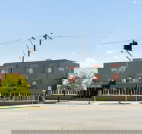 Adelaide Royal Coach - Accommodation NSW