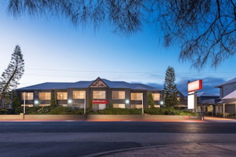 Bellevue On The Lakes - Accommodation NSW 0