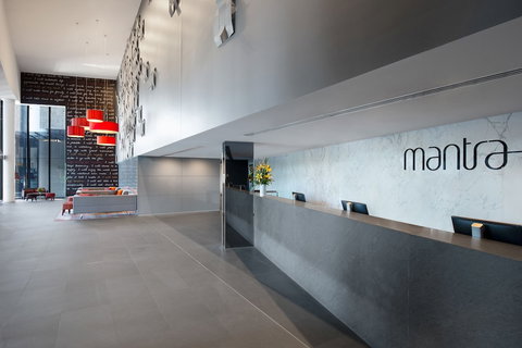 Mantra Circle On Cavill - Accommodation NSW 6