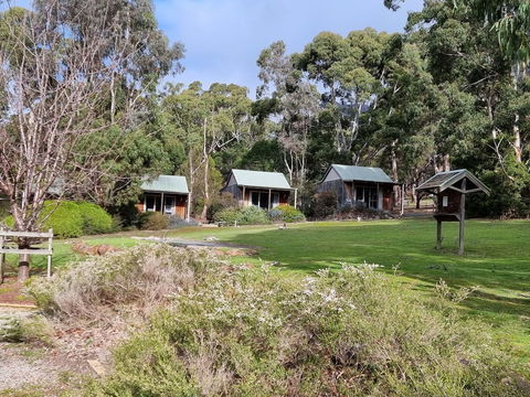 D'Altons Studios - Accommodation NSW 4