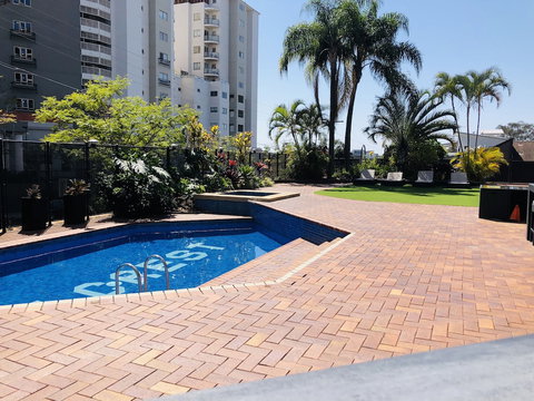 Central Hillcrest Apartment Hotel - Accommodation NSW 1