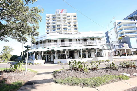 Oaks Townsville Metropole Hotel - Accommodation NSW 3