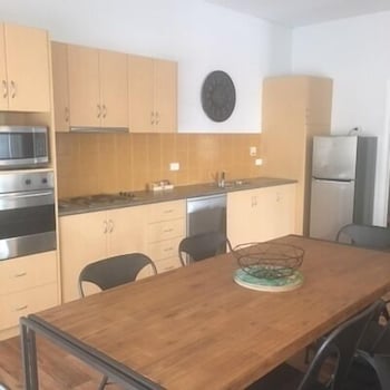 Penguin Seaside Motel - Accommodation NSW 1