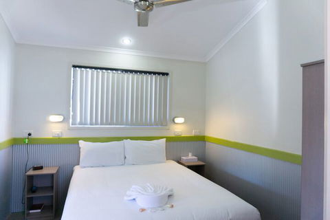 Shoal Bay Holiday Park - Accommodation NSW 4
