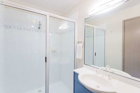Shoal Bay Holiday Park - Accommodation NSW 2