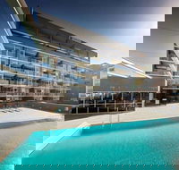 Honeysuckle Executive Apartments - Accommodation NSW