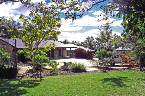 Emeraldene Inn & Eco-Lodge - Accommodation NSW 3