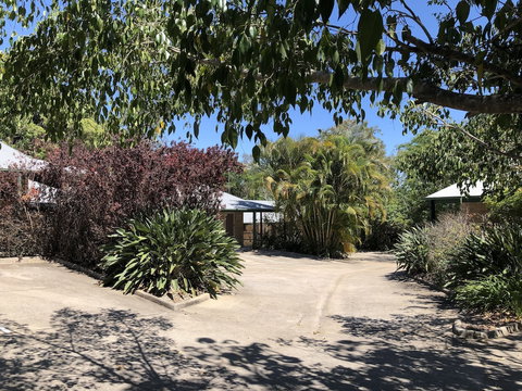 Emeraldene Inn & Eco-Lodge - Accommodation NSW 1