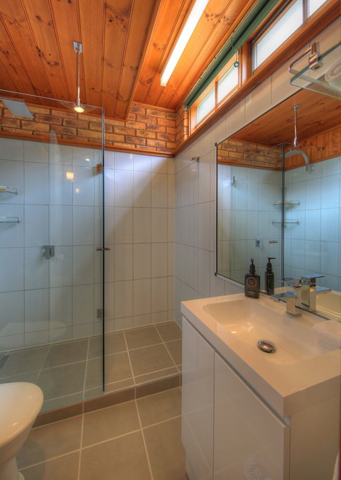 Stanley Village Waterfront Accommodation - Accommodation NSW 5