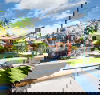 Tropical Queenslander - Accommodation NSW