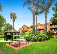 Comfort Apartments Royal Gardens - Accommodation NSW