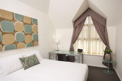 Majestic Old Lion Apartments - Accommodation NSW 4