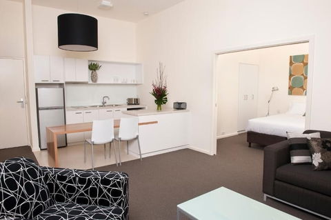 Majestic Old Lion Apartments - Accommodation NSW 5
