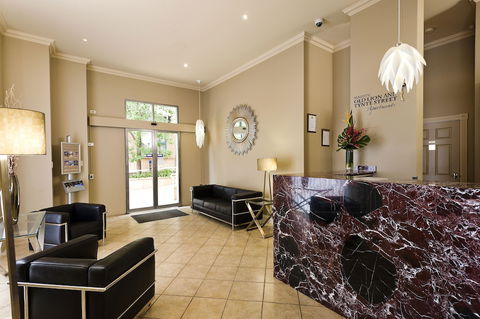 Majestic Old Lion Apartments - Accommodation NSW 1