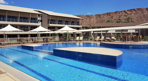 Crowne Plaza Alice Springs Lasseters, An IHG Hotel - Accommodation NSW 2