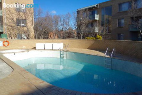 Kingston Terrace Apartments - Accommodation NSW 5