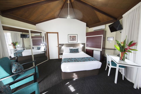Palms City Resort - Accommodation NSW 6