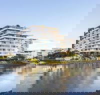 ULTIQA Freshwater Point Resort - Accommodation NSW