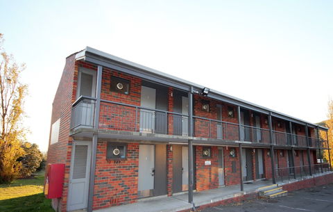 Mornington Inn - Accommodation NSW 4