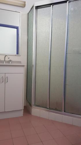South Pacific Palms Motor Inn - Accommodation NSW 2