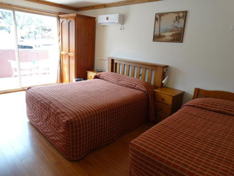 Brooklyn Motel - Accommodation NSW 2