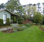 The Little House on the Hill - Accommodation NSW