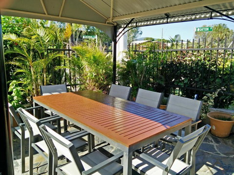 Cairns Motor Inn - Accommodation NSW 1