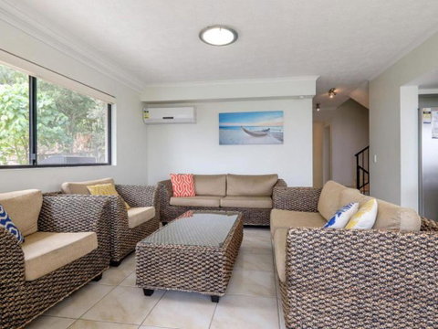 Mooloomba Five - Accommodation NSW 3