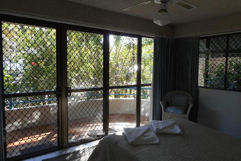 Placid Waters Holiday Apartments - Accommodation NSW 7