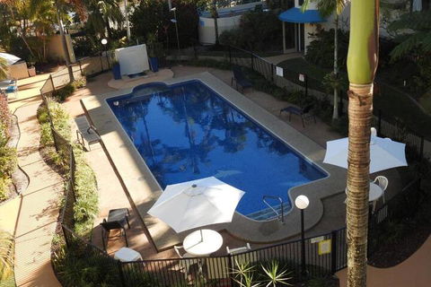 Placid Waters Holiday Apartments - Accommodation NSW 2