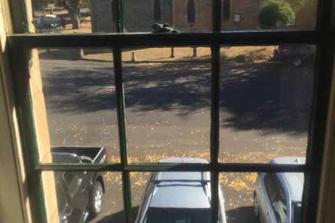 Ross Hotel - Accommodation NSW 4
