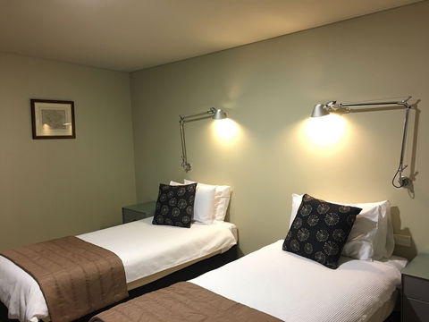 The Vintry - Accommodation NSW 4