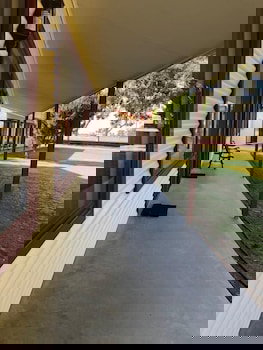 Outback Quarters - Accommodation NSW 4