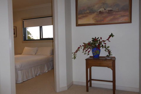 A Colourcity Apartments - Accommodation NSW 5