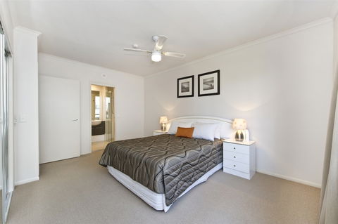 On The Bay Apartments - Accommodation NSW 5