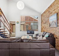 The Pines 5 - Accommodation NSW