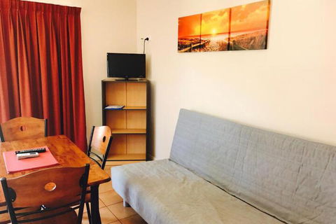 Outback Oasis Caravan Park - Accommodation NSW 7