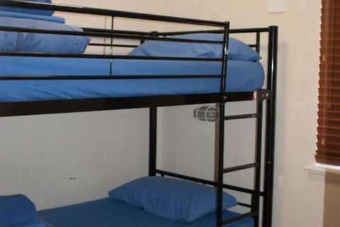 Outback Oasis Caravan Park - Accommodation NSW 6