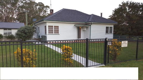 King Cottage - Accommodation NSW 5