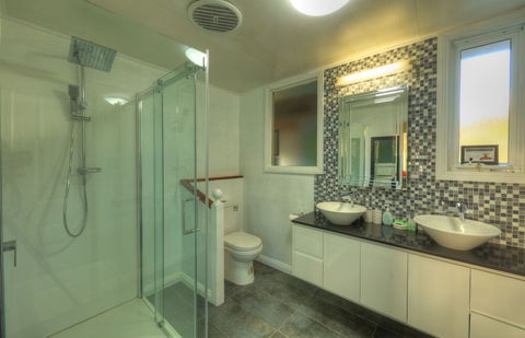 Arthur River Spa Cottage - Accommodation NSW 2