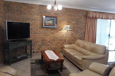 Acacia Apartments - Accommodation NSW 6