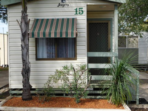 Villa Holiday Park - Accommodation NSW 2