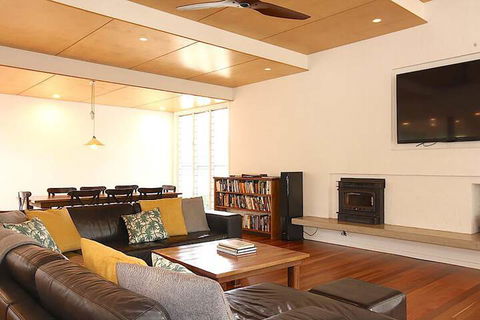 A PERFECT STAY - Cavvanbah Seaside Cottage - Accommodation NSW 3