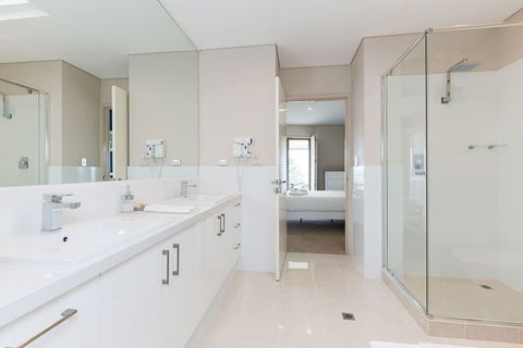 The White Pearl Penthouse - Accommodation NSW 5