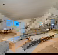Seafront Unit 50 - Accommodation NSW
