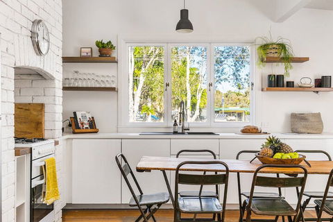 A PERFECT STAY - Bamboo Beach House - Accommodation NSW 3