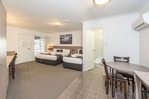 Takalvan Motel - Accommodation NSW 5
