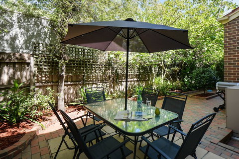 BOUTIQUE STAYS - Brighton Abode - Accommodation NSW 3